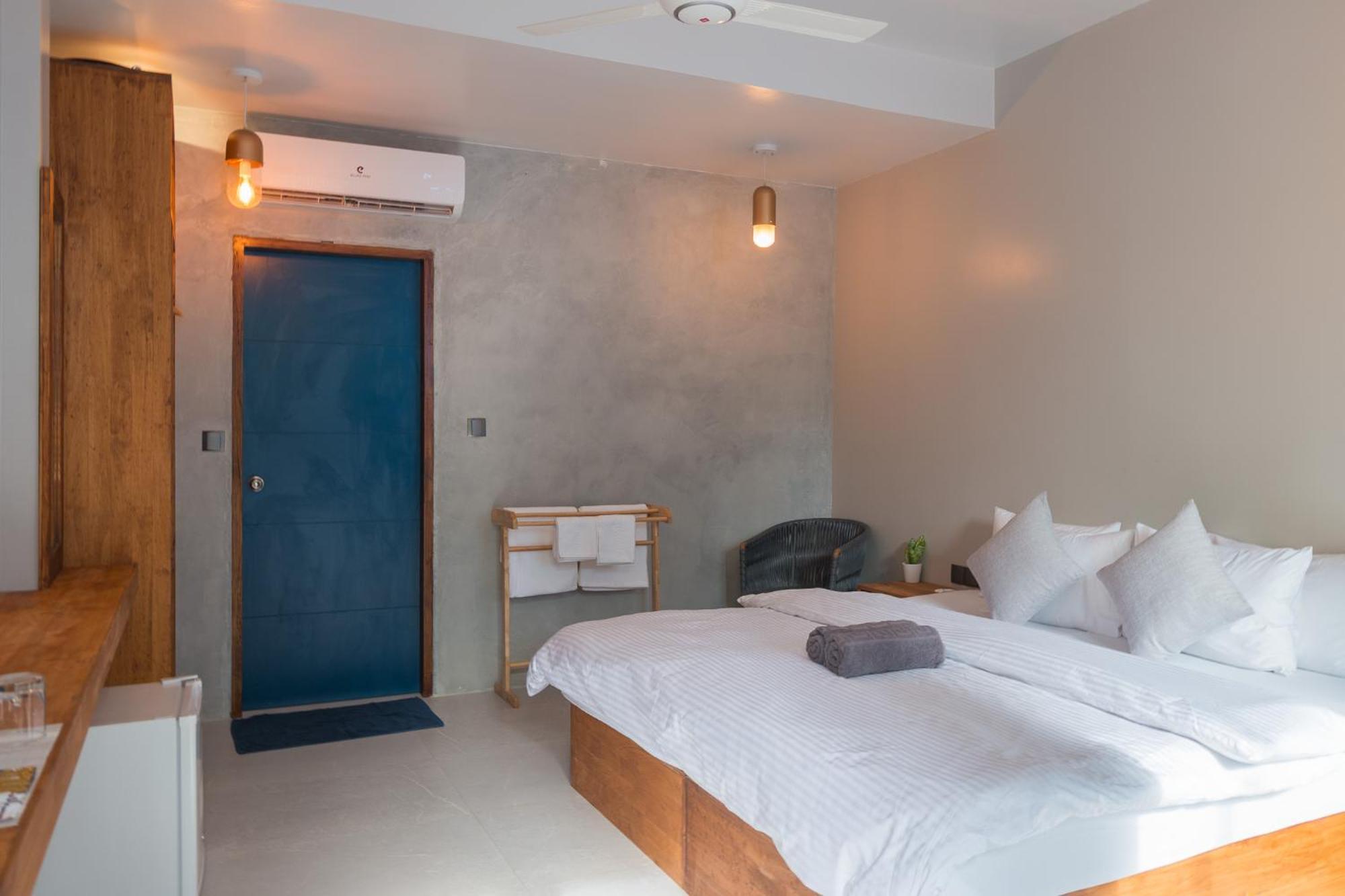 The Palm Ray Rasdhoo Bed & Breakfast Exterior photo
